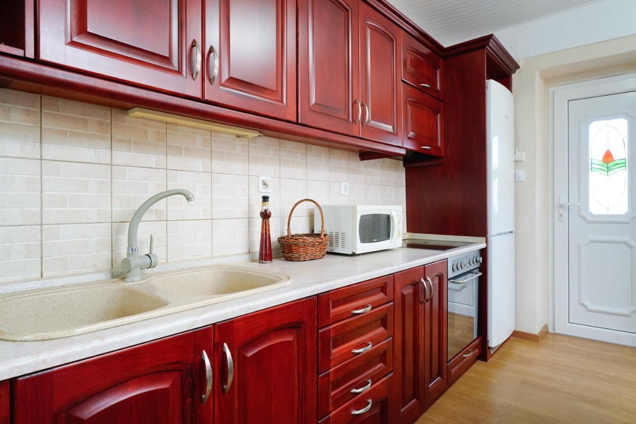Irene'S Apartment Kastron  ภายนอก รูปภาพ
