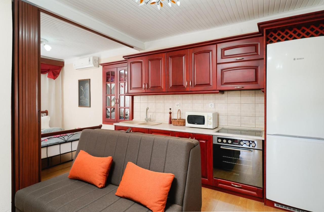 Irene'S Apartment Kastron  ภายนอก รูปภาพ