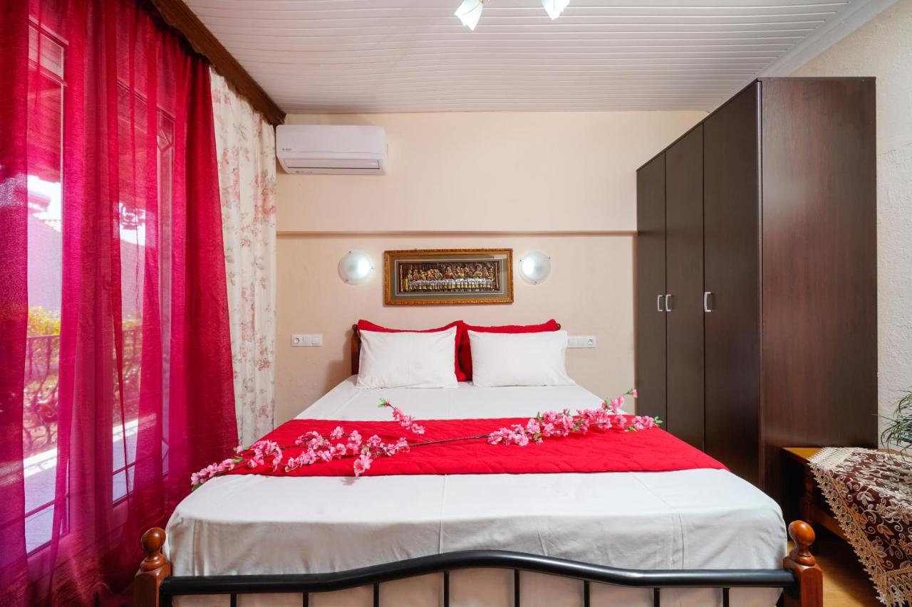 Irene'S Apartment Kastron  ภายนอก รูปภาพ